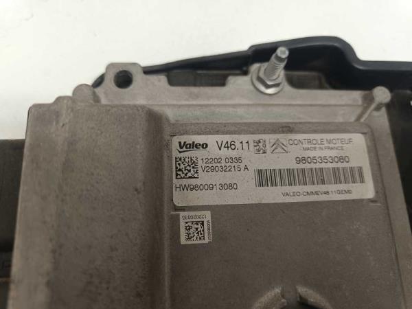 BOITIER ELECTRONIQUE CITROEN / PEUGEOT 1.2VTI 9805353080 VALEO - Vue 3